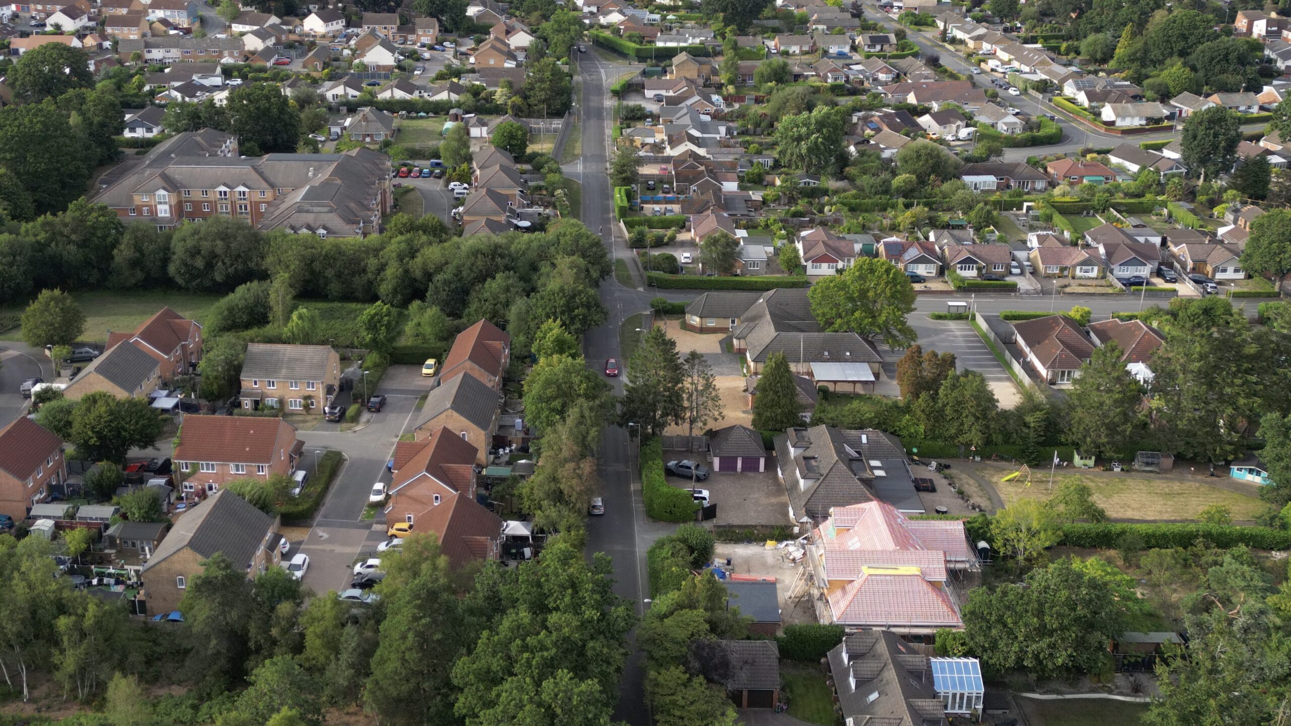 Newtown Road to close for resurfacing