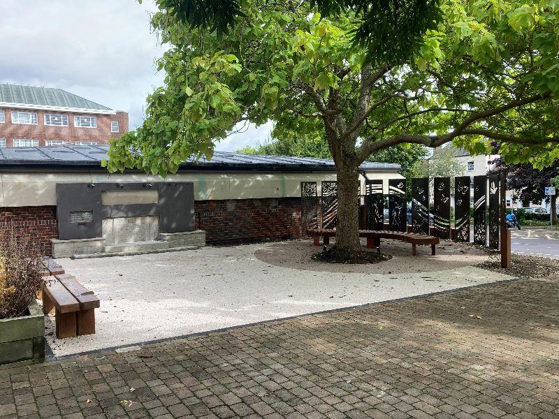 Dorchester plaque for service veterans